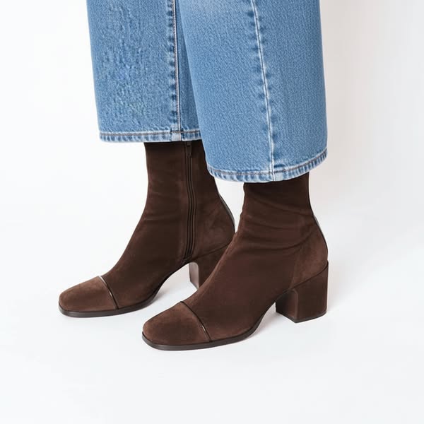 Aiah | Elegant Heeled Boots