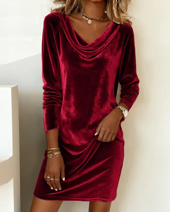 Frosina | Loose Cut Velvet Dress