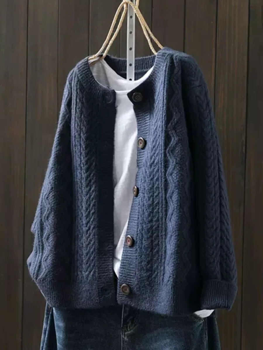 Lorenza | Soft Cable-Knit Cardigan