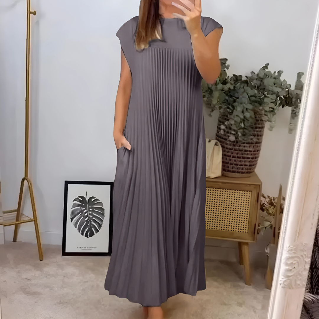 Elena – Pleated Maxi Dress