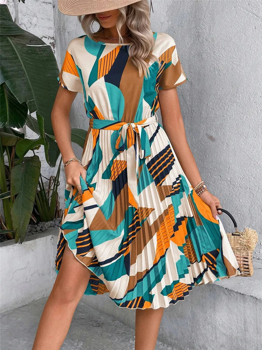Solara - Vibe Pleated Midi Dress