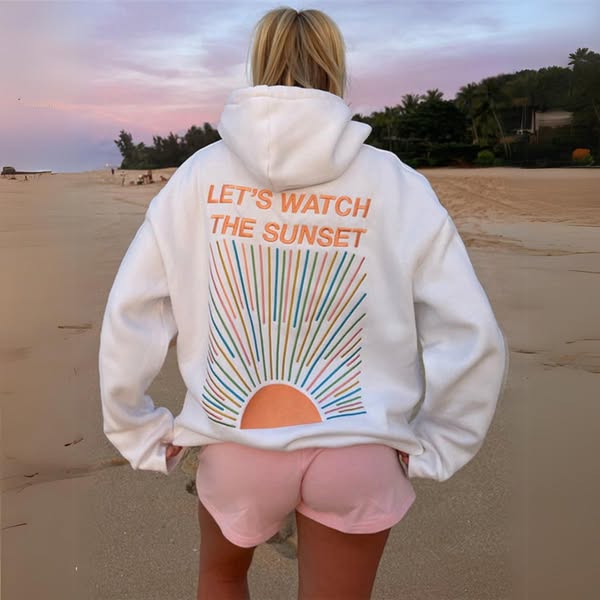 Waves Hoodie – Coastal Comfort & Style