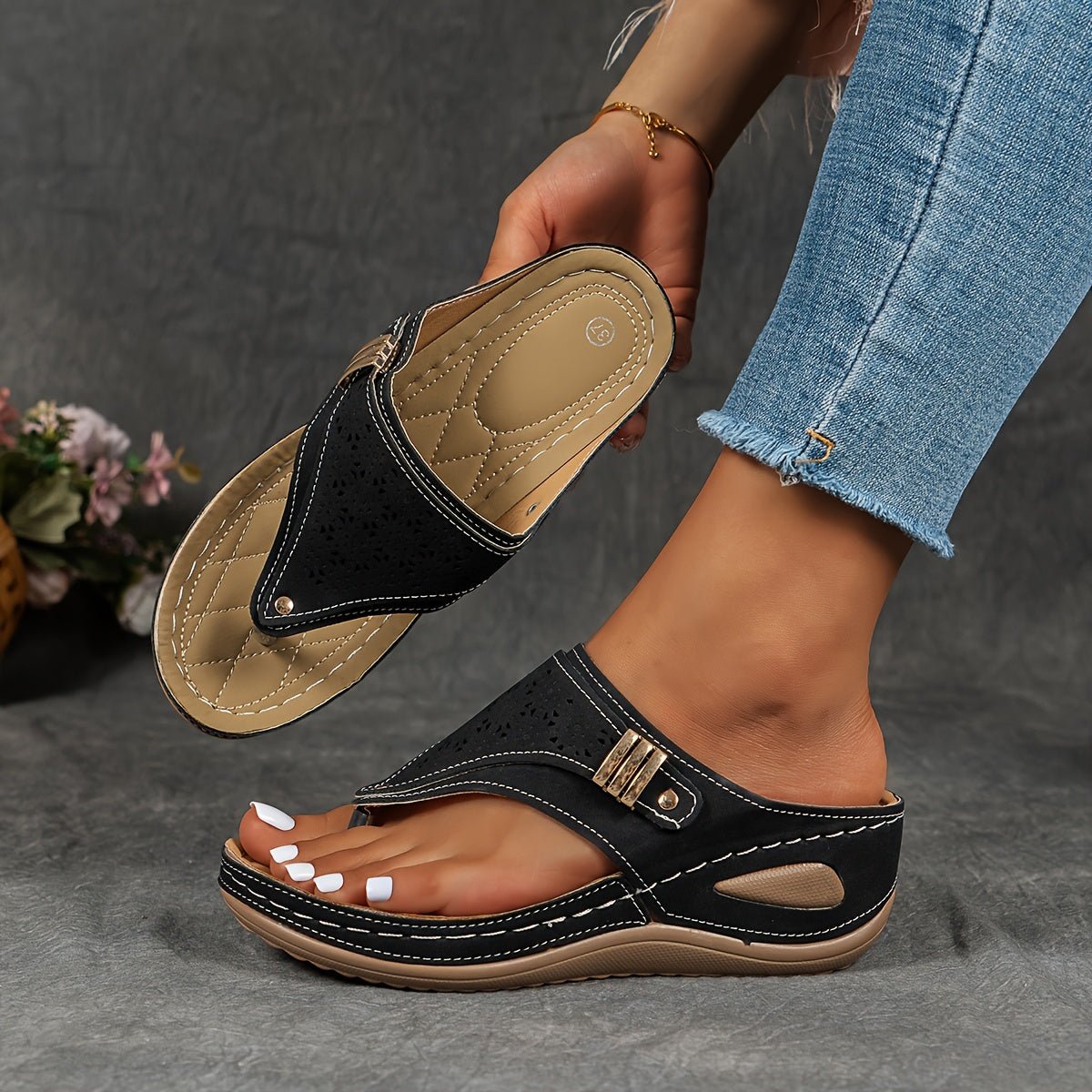 Sofia | Fashionable Orthopaedic Sandals
