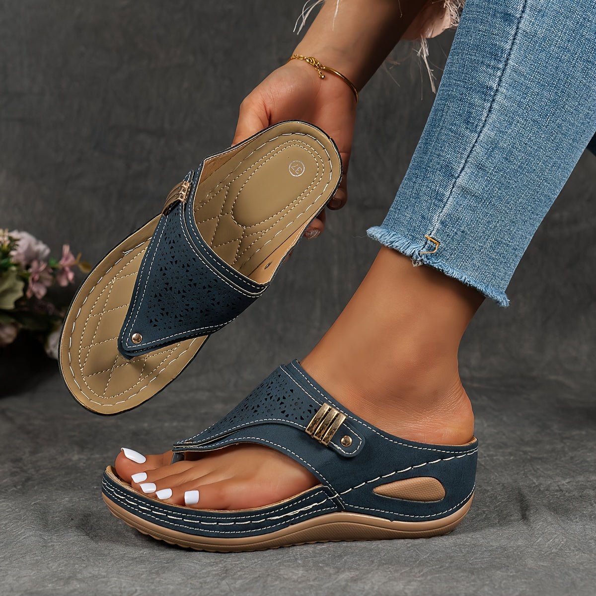 Sofia | Fashionable Orthopaedic Sandals